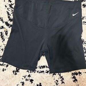 Nike Women's Black biker Shorts